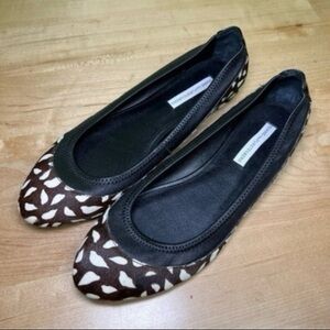 Diane Von Furstenberg Dixie Genuine Calf Fur Flats size 7.5
